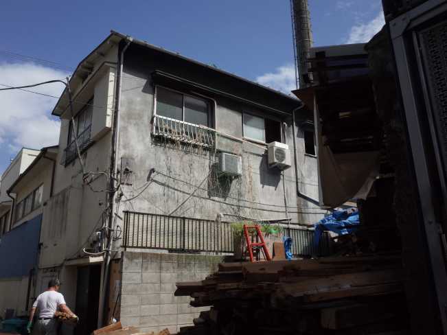 Oyu master and chimney copy