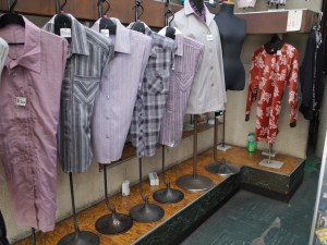 kanariya blouses stand