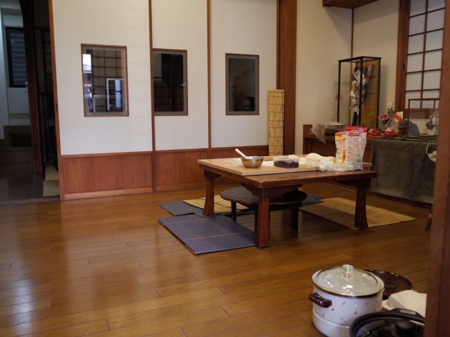 street-frypan-inside-low